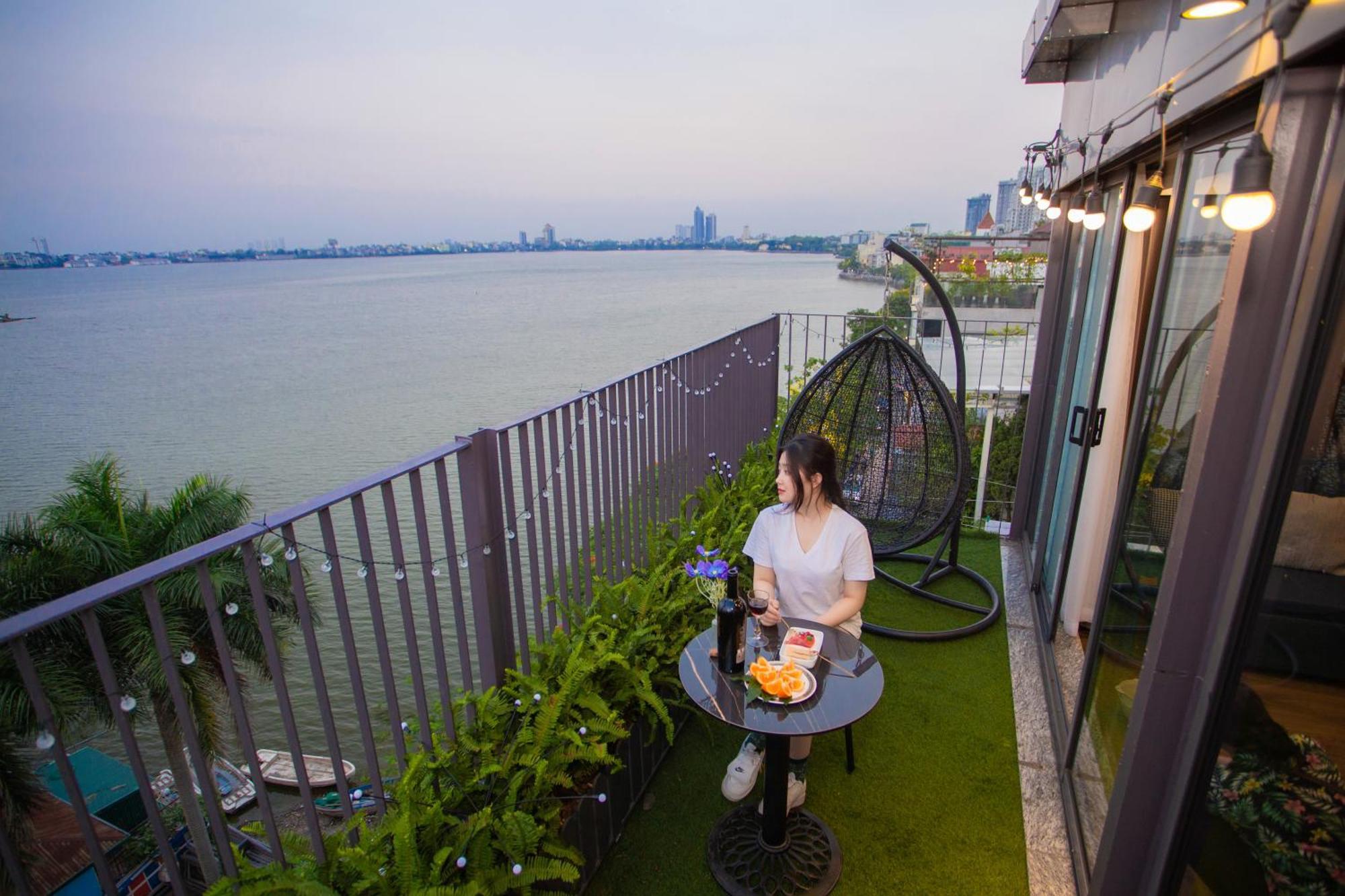 View Hotel 3*